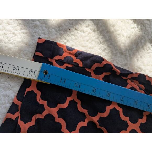 Crown & Ivy Womens Orange &‎ Black Shorts Size 4 - Picture 6 of 9